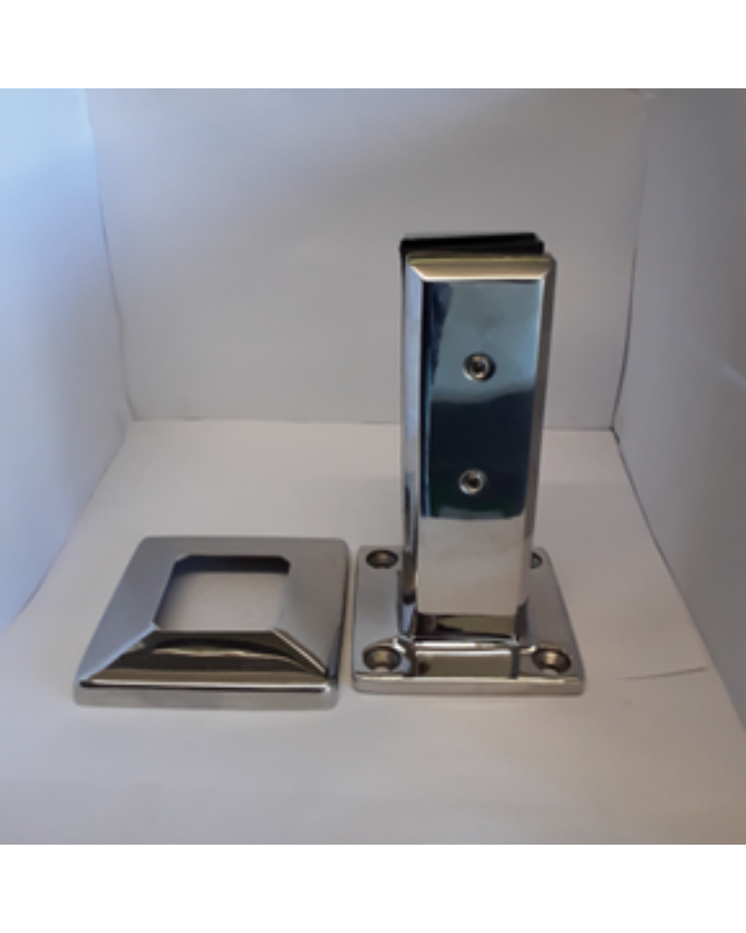 Glass Spigot Square Base
